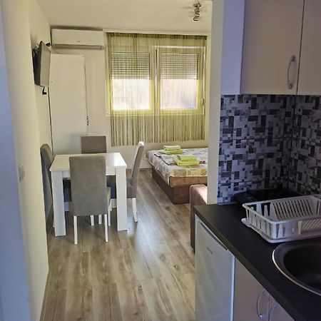 Apartmani Manila, Vauceri, Terme-Popust, Akva Park-Popust, Garazno Mesto วรินรัชกา บานยา ภายนอก รูปภาพ