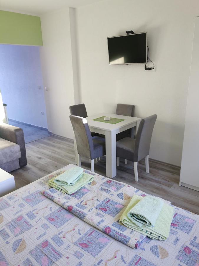 Apartmani Manila, Vauceri, Terme-Popust, Akva Park-Popust, Garazno Mesto วรินรัชกา บานยา ภายนอก รูปภาพ