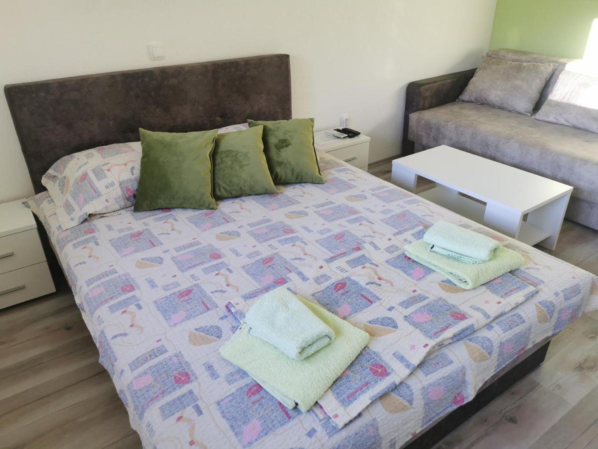 Apartmani Manila, Vauceri, Terme-Popust, Akva Park-Popust, Garazno Mesto วรินรัชกา บานยา ภายนอก รูปภาพ