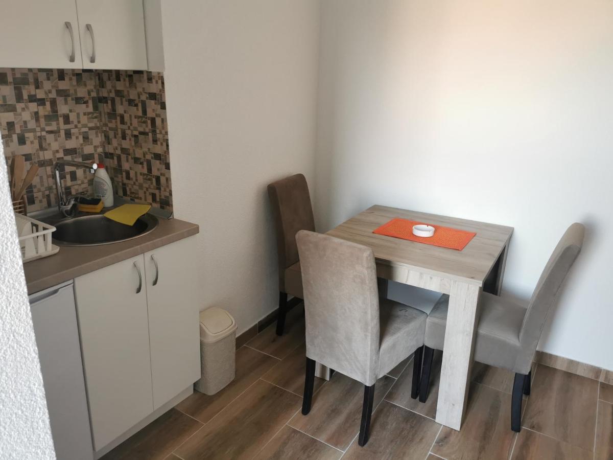 Apartmani Manila, Vauceri, Terme-Popust, Akva Park-Popust, Garazno Mesto วรินรัชกา บานยา ภายนอก รูปภาพ