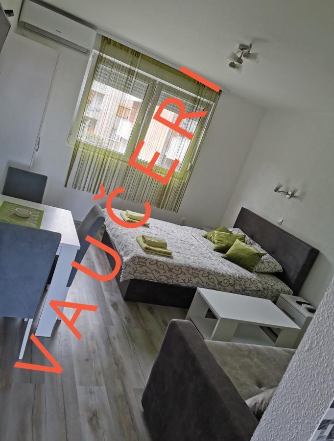 Apartmani Manila, Vauceri, Terme-Popust, Akva Park-Popust, Garazno Mesto วรินรัชกา บานยา ภายนอก รูปภาพ